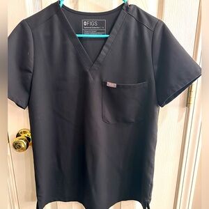 Figs Catarina Scrub Top -- Black / Small / Regular